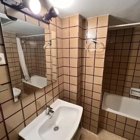 Apartment Montebello